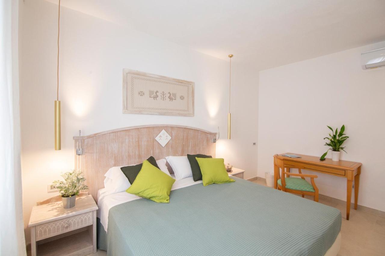Tabernabe Hotell Tortolì Eksteriør bilde